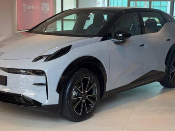 ZEEKR X 66 KW ELÉTRICO PREMIUM
